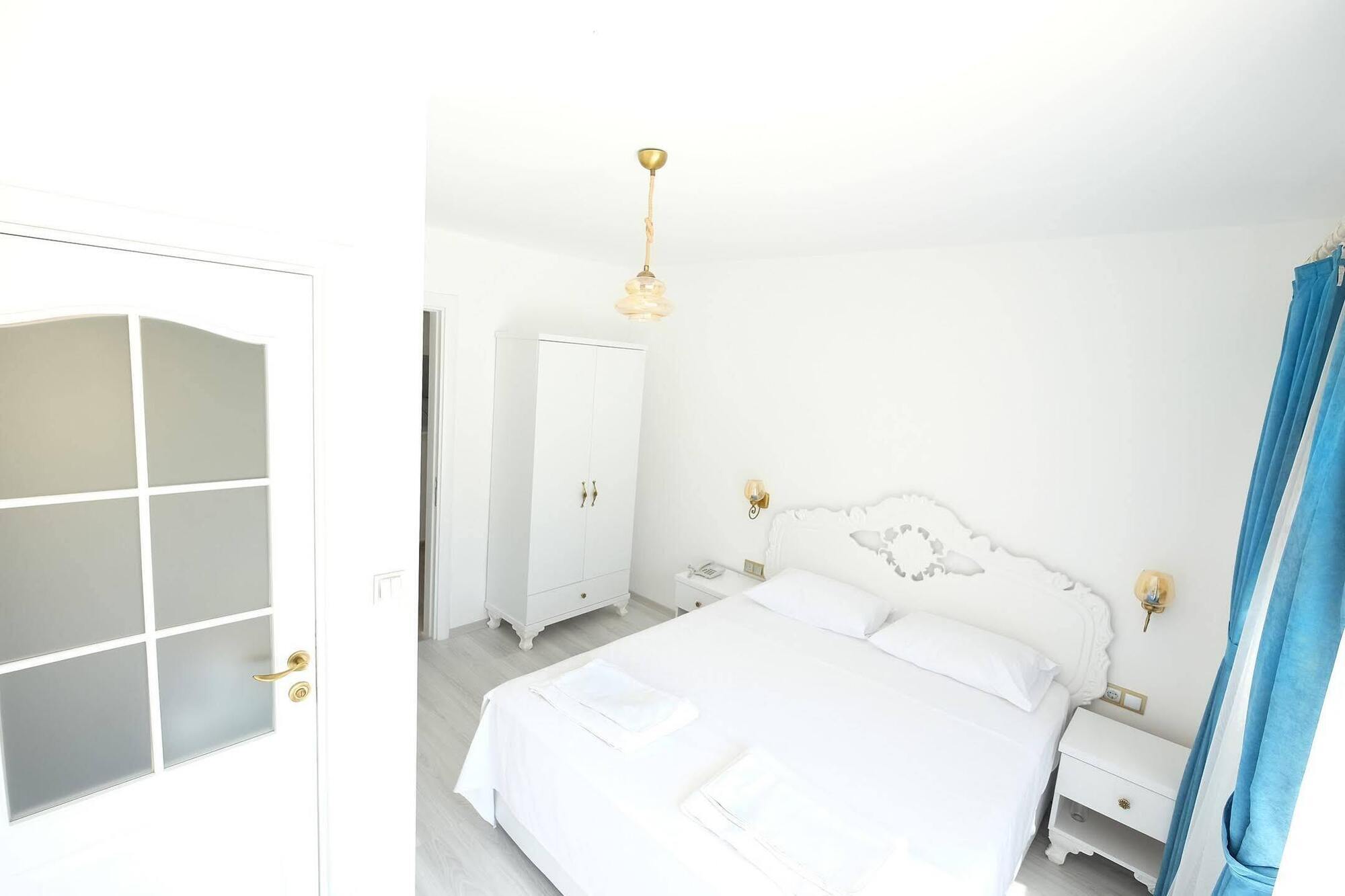 Bugra Alacati (Adults Only) Εξωτερικό φωτογραφία