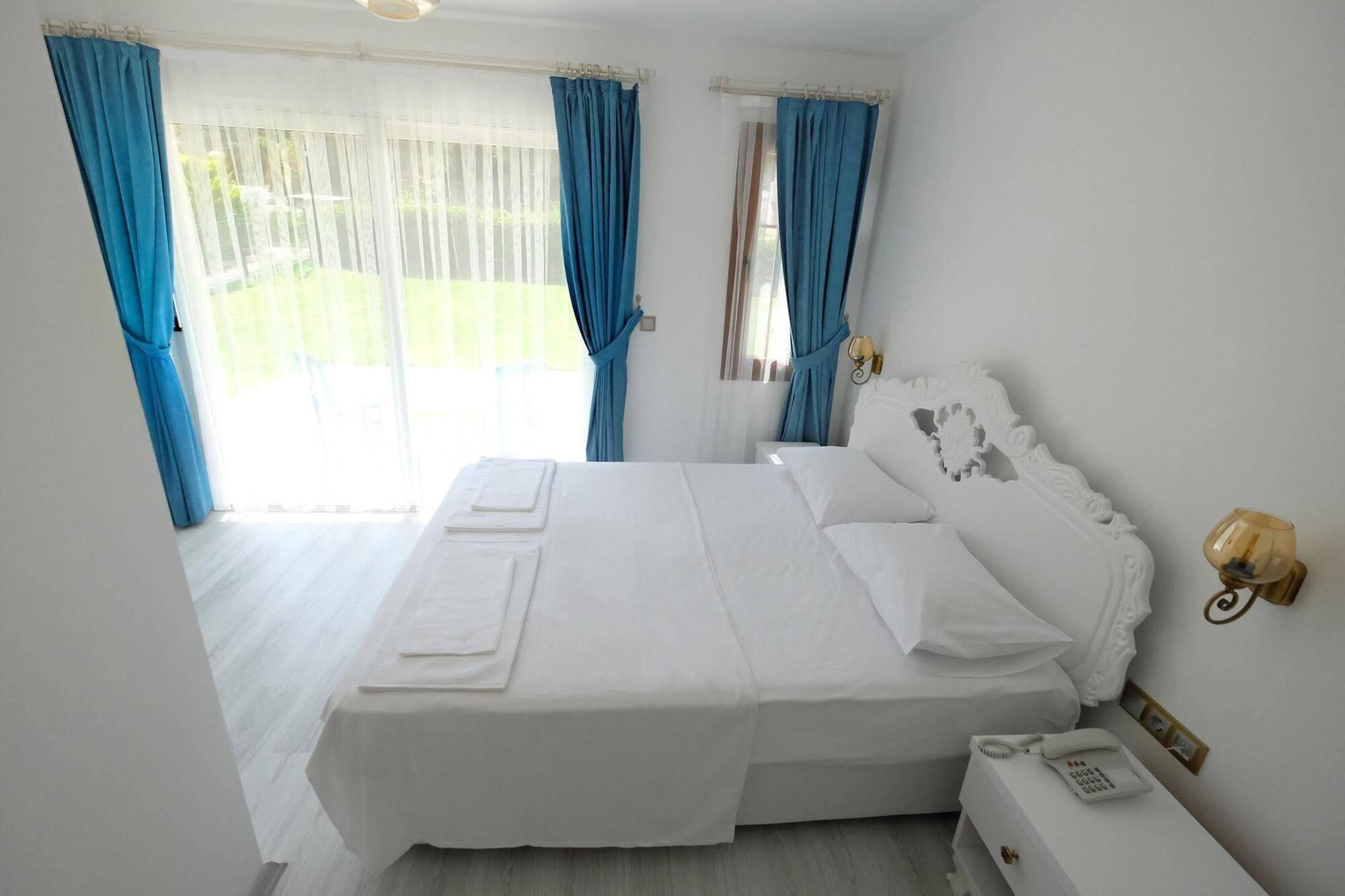 Bugra Alacati (Adults Only) Εξωτερικό φωτογραφία