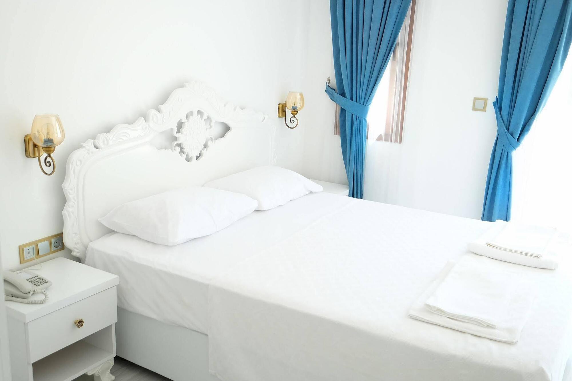 Bugra Alacati (Adults Only) Εξωτερικό φωτογραφία