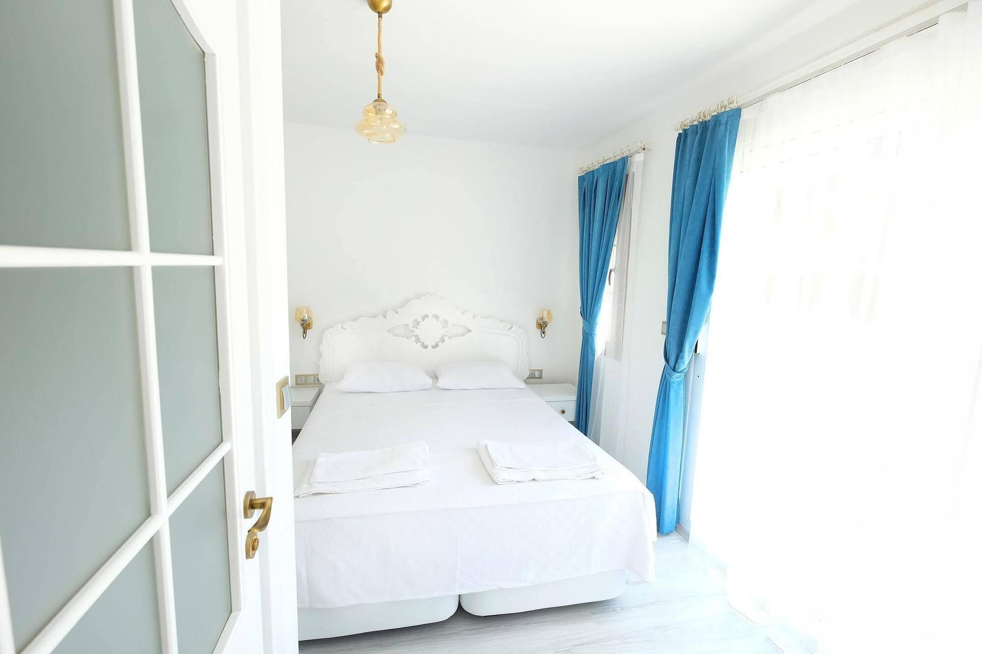 Bugra Alacati (Adults Only) Εξωτερικό φωτογραφία